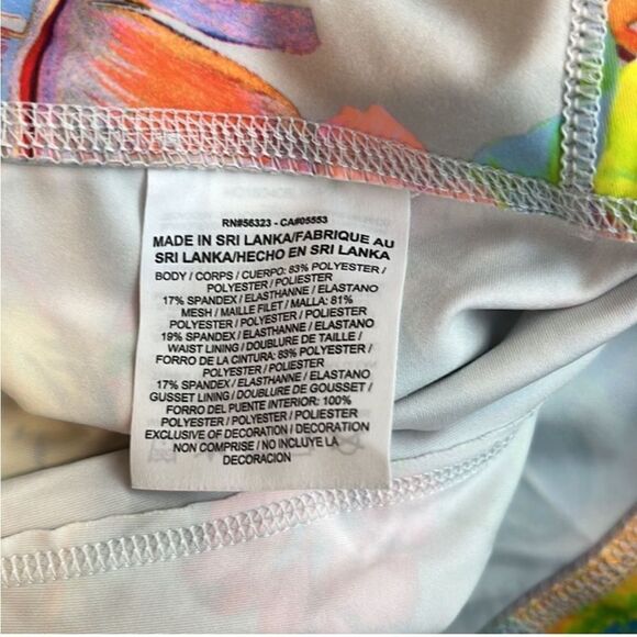 Nwot Nike dri-fit tropical floral print pants - Picture 6 of 6